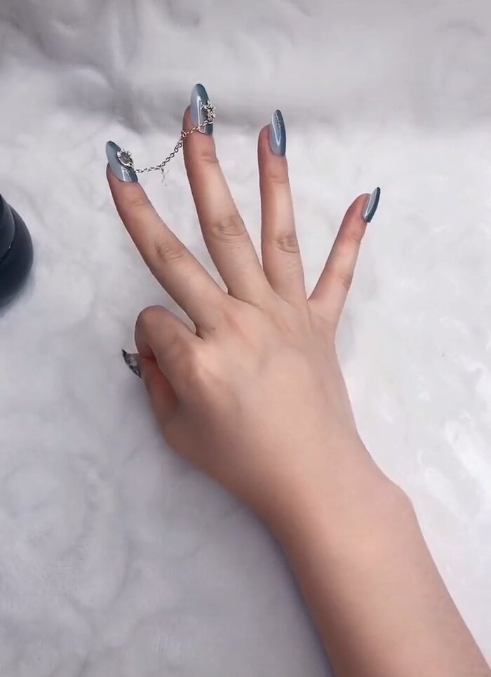 Some say this is impossible, but my daughter is my mother.